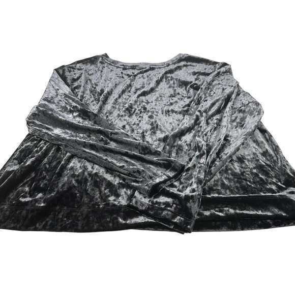 Ava And Viv Women's Size 2X Top Casual Velvet Cropped Black New With Tags - Picture 2 of 13
